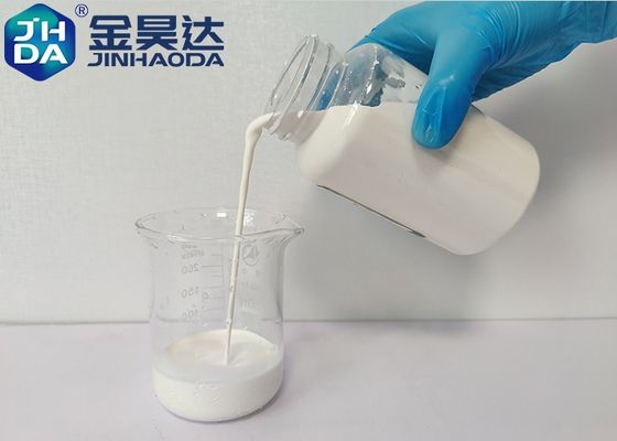 % 30 Sentetik Anyonik Balmumu Emülsiyonu Yumuşak Doğal Parlaklık Nemli Hissedin
