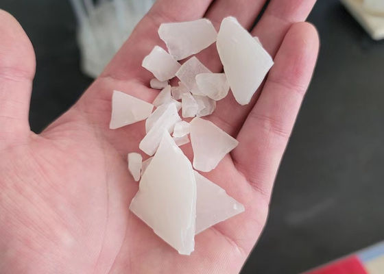 İyi bir fiyat. Kağıt Yapımında Kullanılan% 17 Alüminyum Sülfat Parçacıkları Su Arıtma Maddesi çevrimiçi