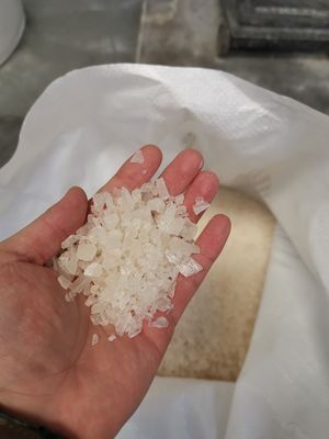 İyi bir fiyat. Su Arıtma ve Kumaş Boyama İçin Kararlı Alüminyum Sülfat çevrimiçi